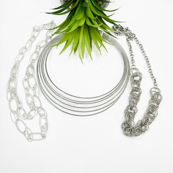Lot Jewelry - 3pc Jewelry Bundle Lot - Shimmering Silver Tone Necklaces